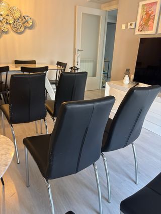 Lote 6 sillas de comedor negras en Rivas