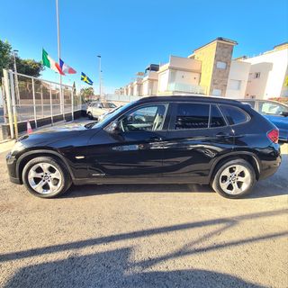 BMW X1 sDrive 18dA AUTOMÁTICO