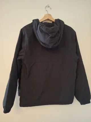Cazadora Anorak Pull&Bear Negra Talla XXS