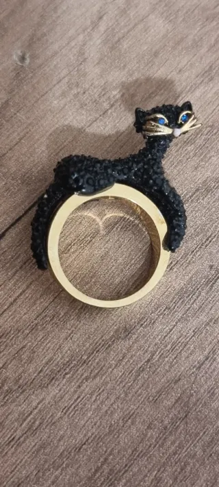 Anillo Kate Spade Gato Negro y Dorado