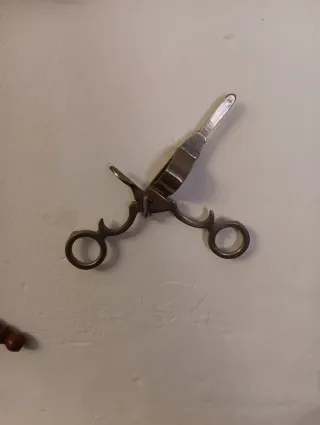 Tijeras vintage de metal