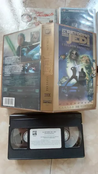 Lote 6 Películas VHS Star Wars y más