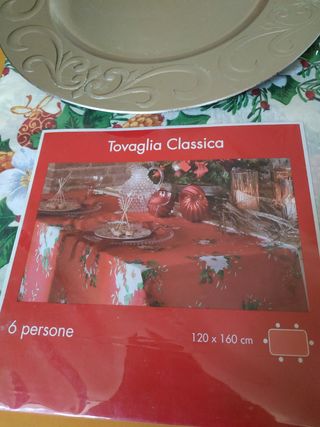 Piatto decorativo + tovaglia natalizia
