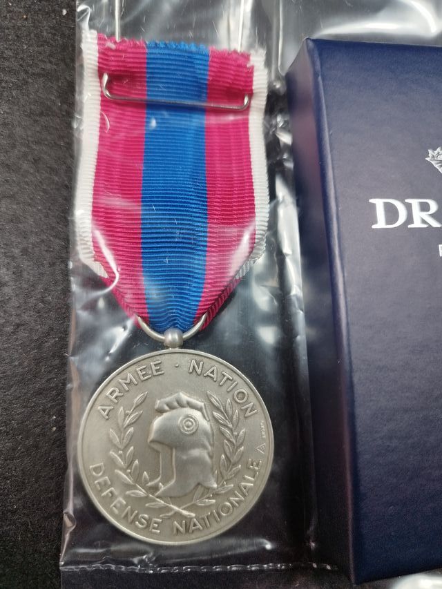 Medalla Francesa Defensa Nacional Tipo II Plata
