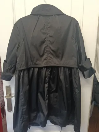 Parka Nine West Negra