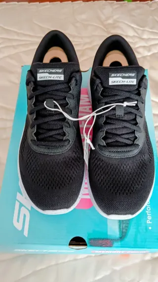 Skechers Lite Pro Mujer Negro/Blanco