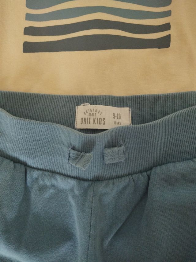 Conjunto Unit Kids Camiseta y Bermuda T. 9/10