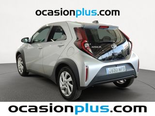 Toyota Aygo X Cross 1.0 VVT-I Play 53 kW (72 CV)