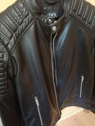 Chaqueta - cazadora Zara efecto piel cuero Talla L