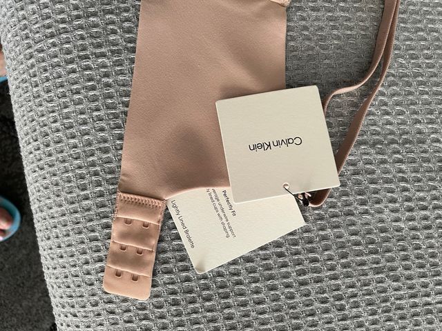 Calvin Klein Sujetador Beige Ligeramente Acolchado