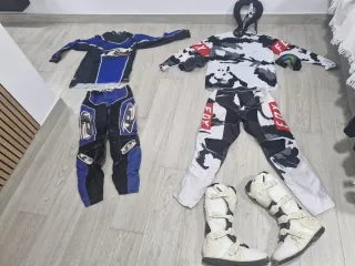 Vendo trajes/monos para motocross