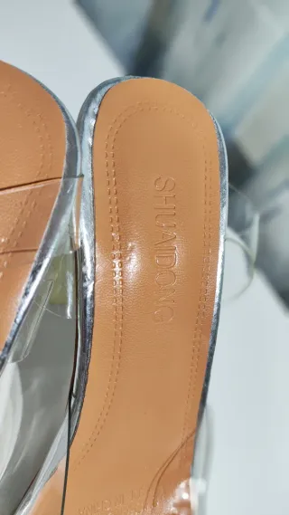 Sandálias de Salto Alto Transparentes com Brilho