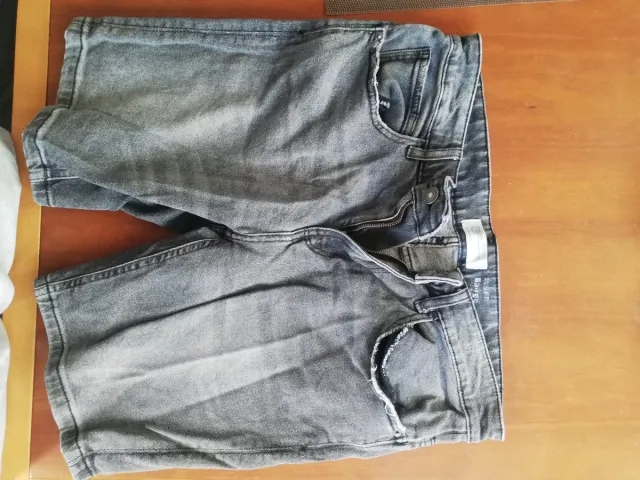 Bermudas vaqueras hombre Talla M, azul y negra 