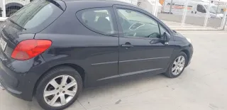 Peugeot 207 2007