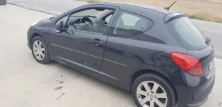 Peugeot 207 2007