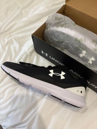Zapatillas Running Under Armour Negras Talla 45
