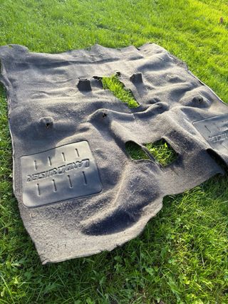 Moqueta  Toyota Land Cruiser 73