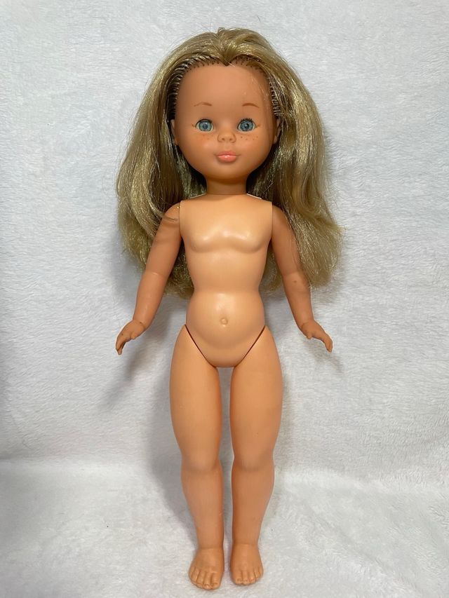 Nancy de Famosa Antigua