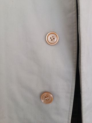 Gabardina Beige Clásica