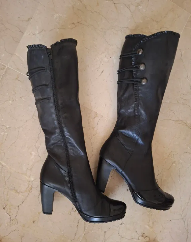 Botas Jose Saenz Cuero Negro Marrón