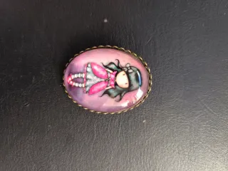 Broche de muñeca con diseño de Anke