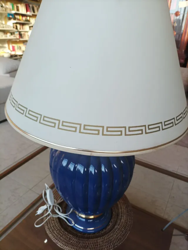 Lámpara de mesa azul XL