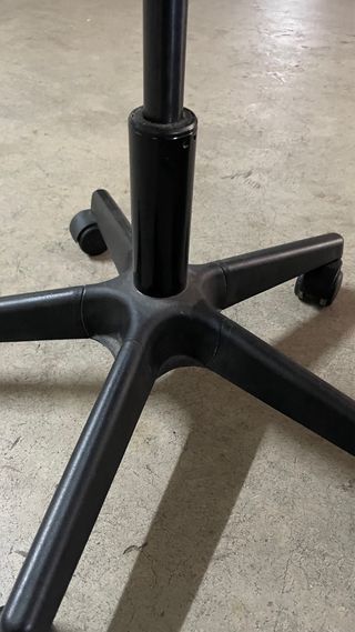 Silla de oficina azul para estudiantes