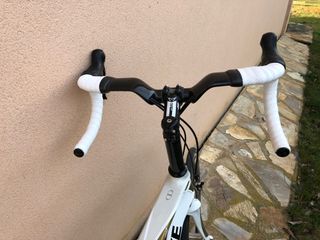 Bicicleta de carretera carbono DEFINITIVE