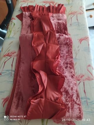 Foulard color teja,con volantes terciopelo