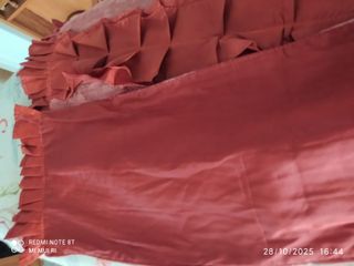 Foulard color teja,con volantes terciopelo