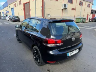 Volkswagen Golf 1.6 tdi dsg 2010