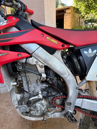 Honda CRF R 450cc Moto Cross