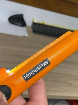 Detector de metales naranja