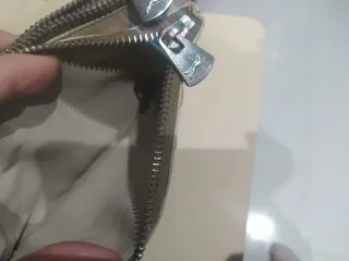 Cartera Bimba y Lola tachuelas