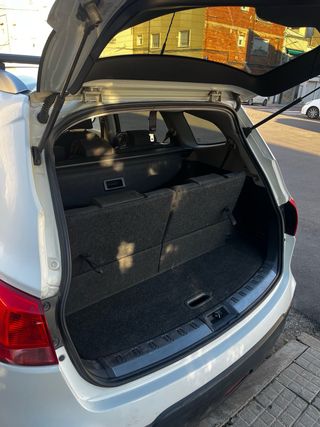 Nissan Qashqai+2 2009