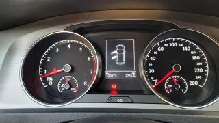 Volkswagen Golf Gasolina 105CV Manual 2014