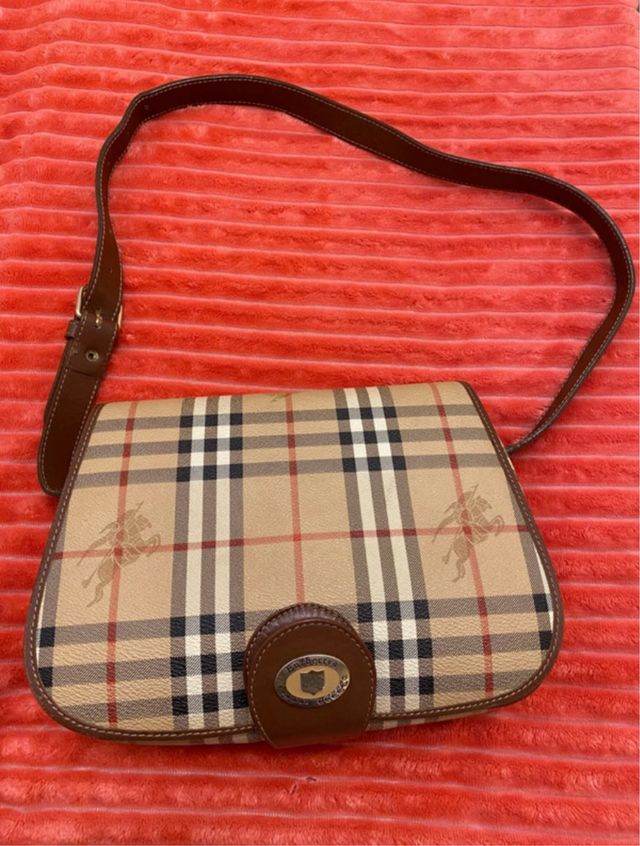 Bolso Burberry Clásico Beige