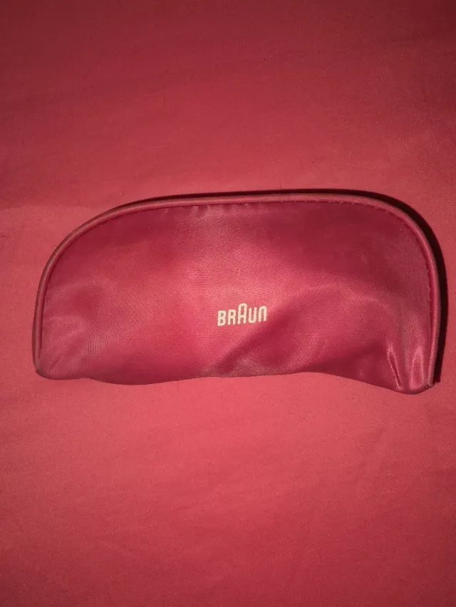 Depiladora Braun Blanca y Rosa