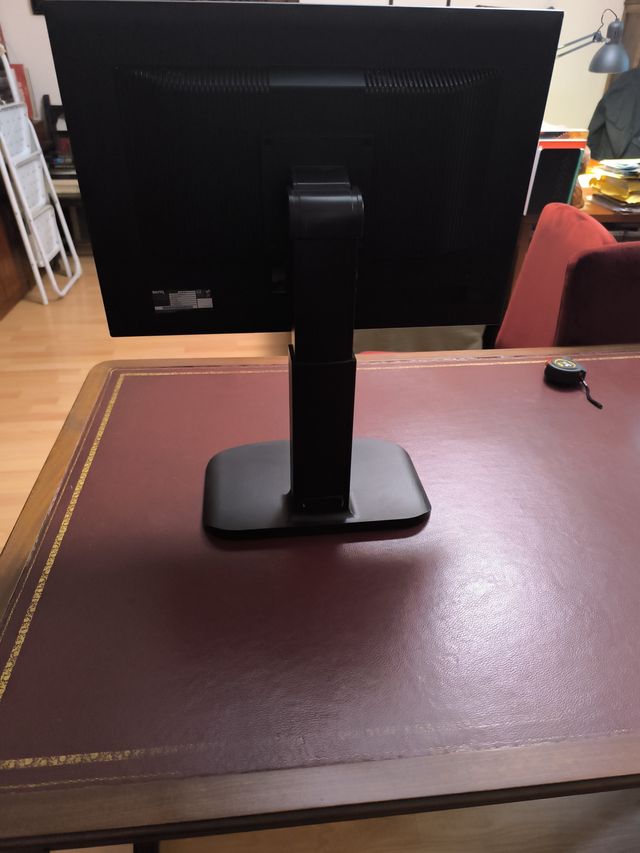 Monitor BenQ 34x51 cm