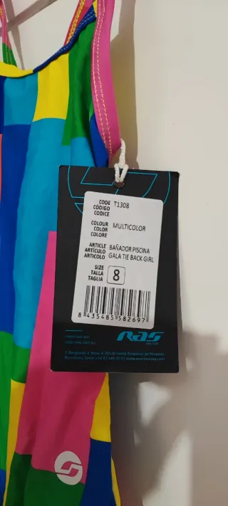 Bañador niña talla 8