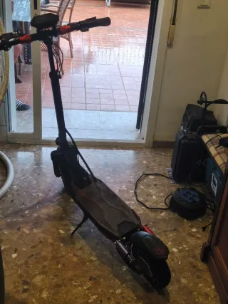 Patinete eléctrico 45km autonomía