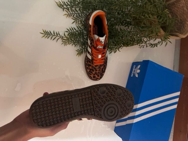 Adidas Samba Estampado Leopardo Naranja