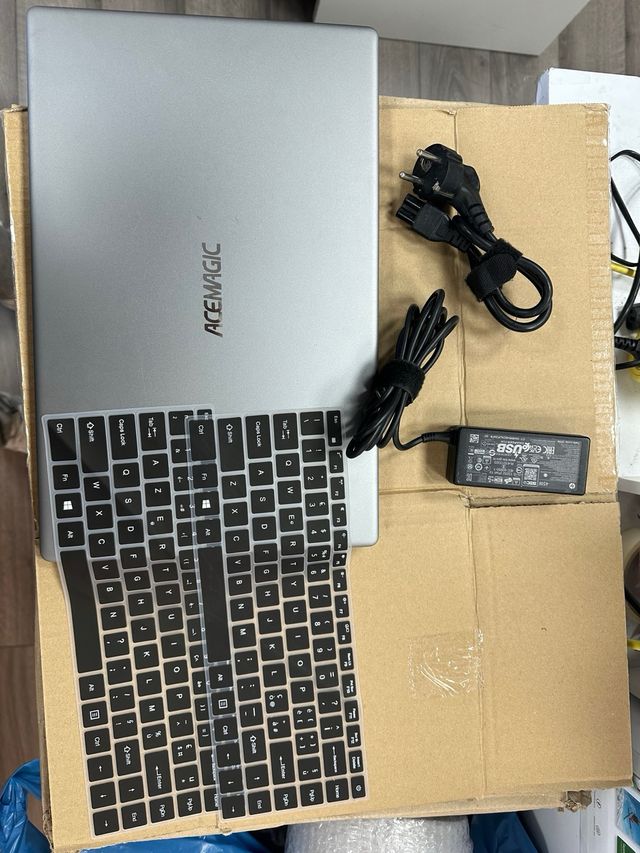 ACEMAGIC Ordenador Portátil,15,6 Pulgadas#160034