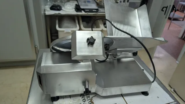 Cortadora Embutido Profesional - Averiada