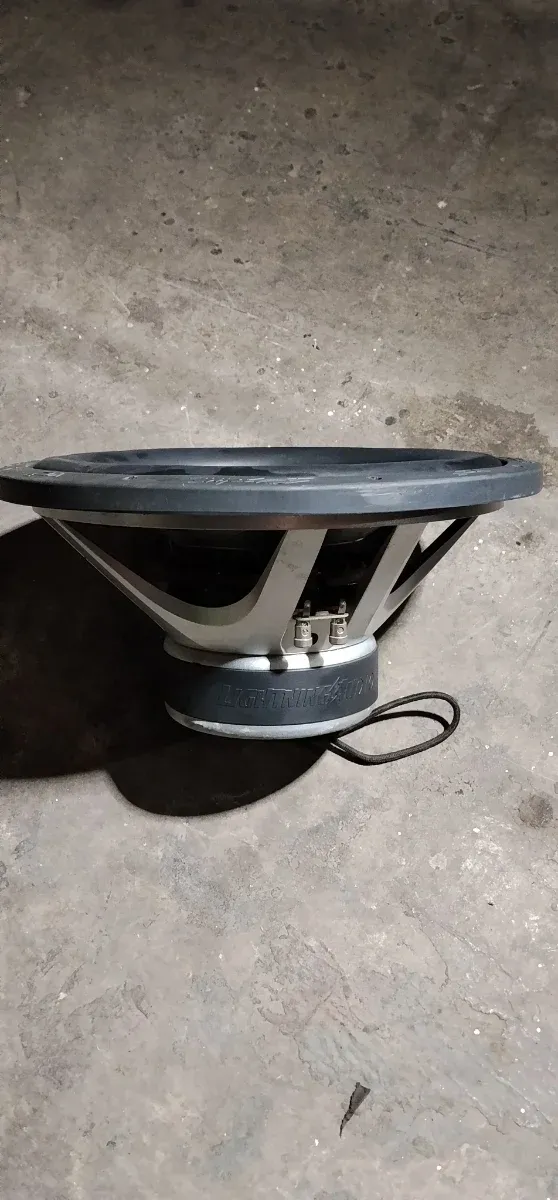 Subwoofer JBL S3.15.VC2 500W RMS