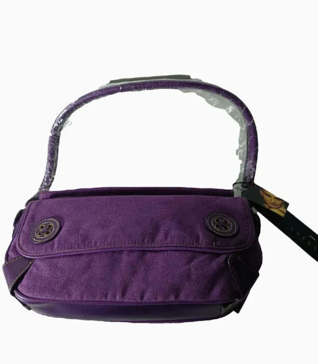 Bolso de hombro morado