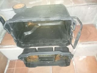 Caja de herramientas con ruedas
