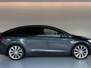 TESLA Model X P100D 4WD