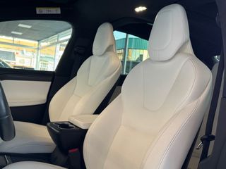 TESLA Model X P100D 4WD