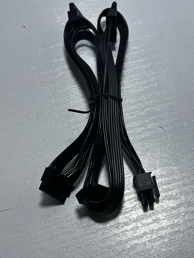 Fuente Alimentación Gigabyte 850W